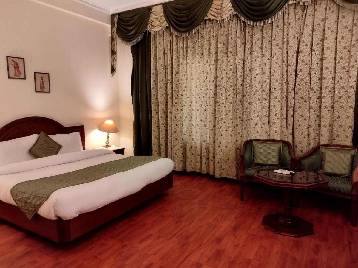 Hotel Sepal Bathinda Exterior photo