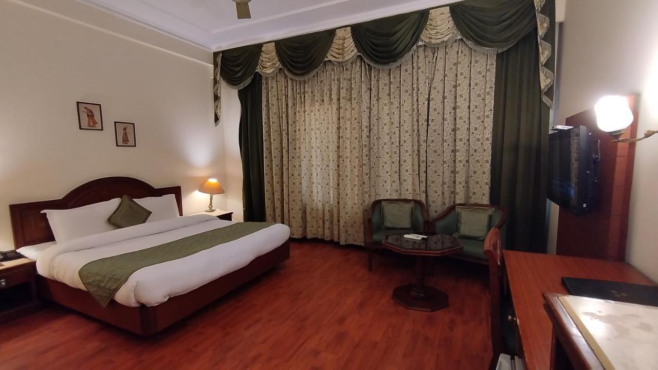 Hotel Sepal Bathinda Exterior photo