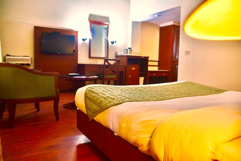 Hotel Sepal Bathinda Exterior photo